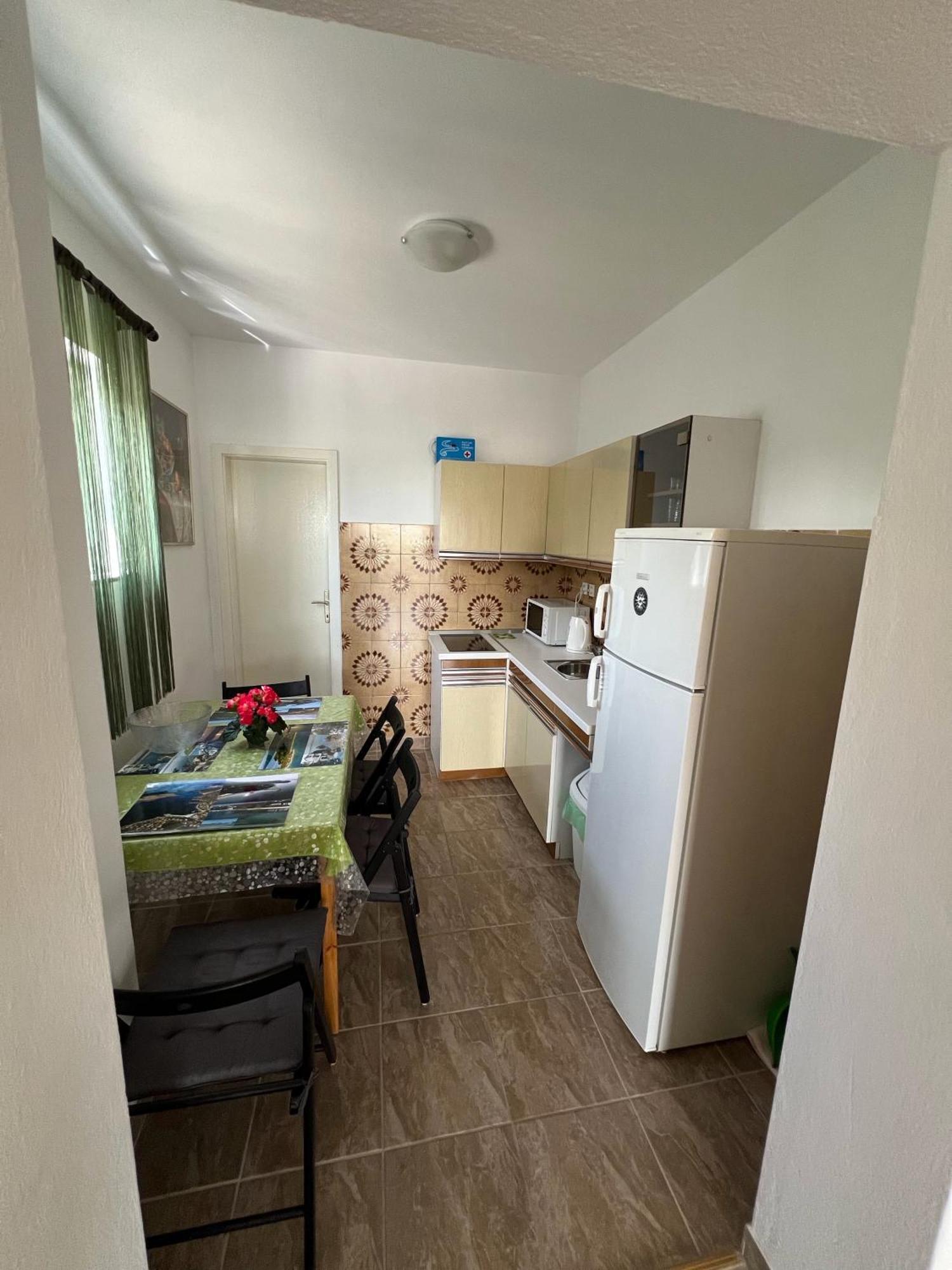 Apartments Ferguson 卓得诺沃 外观 照片